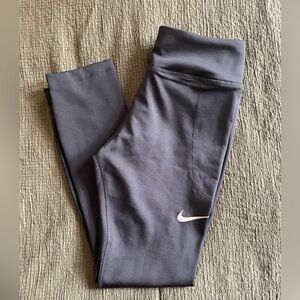 NWT Women’s Nike Fast Crop Running Leggings Size Small
